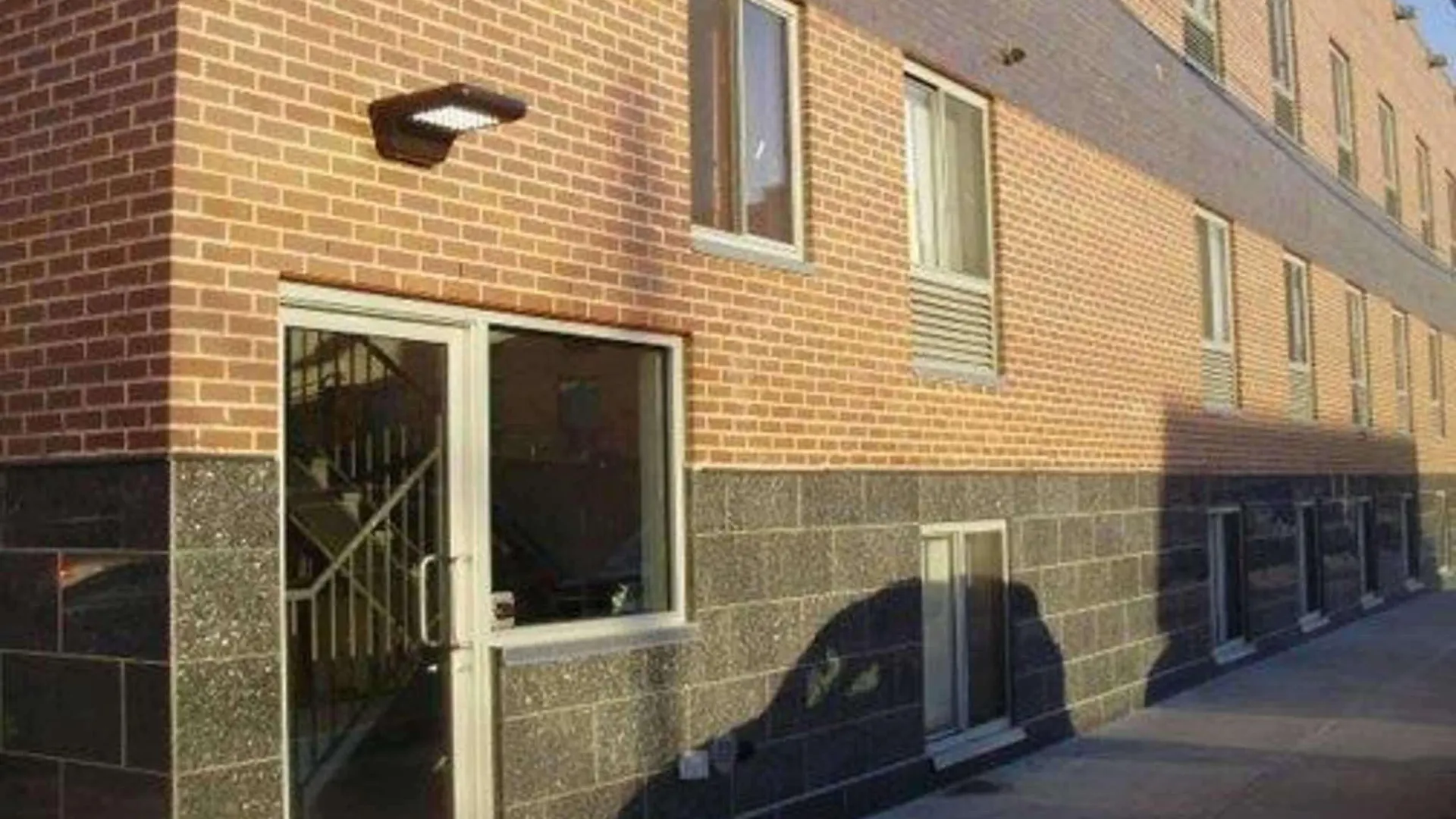 Jfk机场罗德威酒店 纽约 2*,  美国